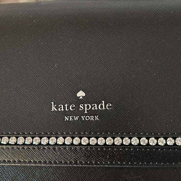 Kate Spade Madison Convertible Crossbody NWT - Picture 2 of 6